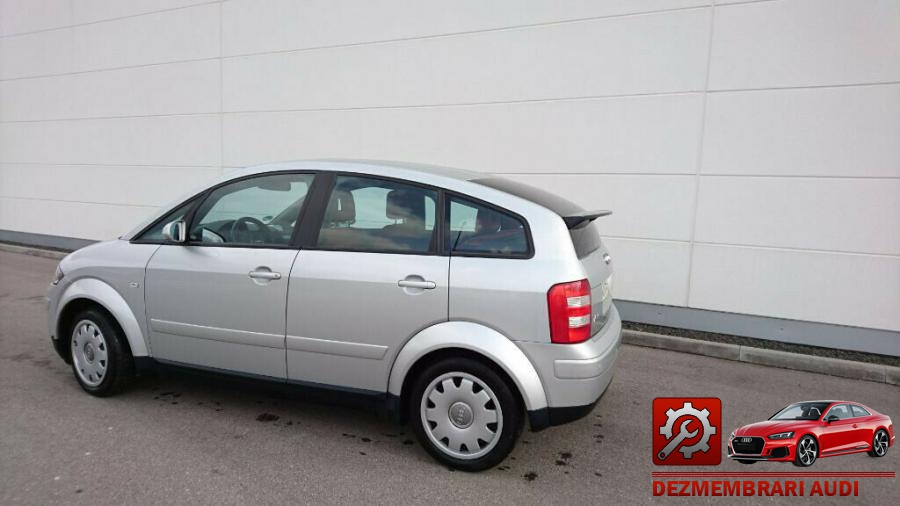 Aripa spate audi a2 2002