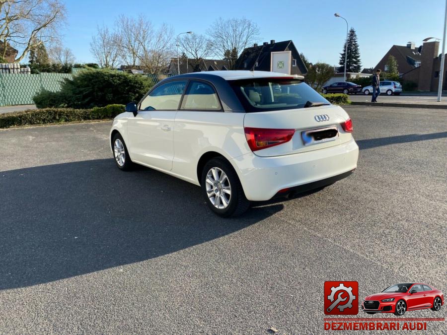 Baie ulei cutie audi a1 2012