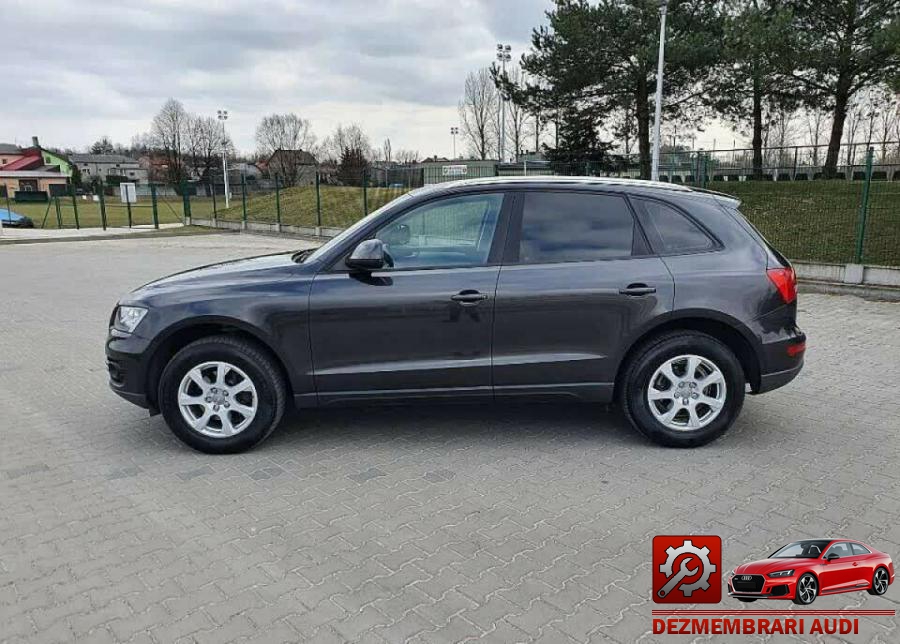 Baie ulei cutie audi q5 2010