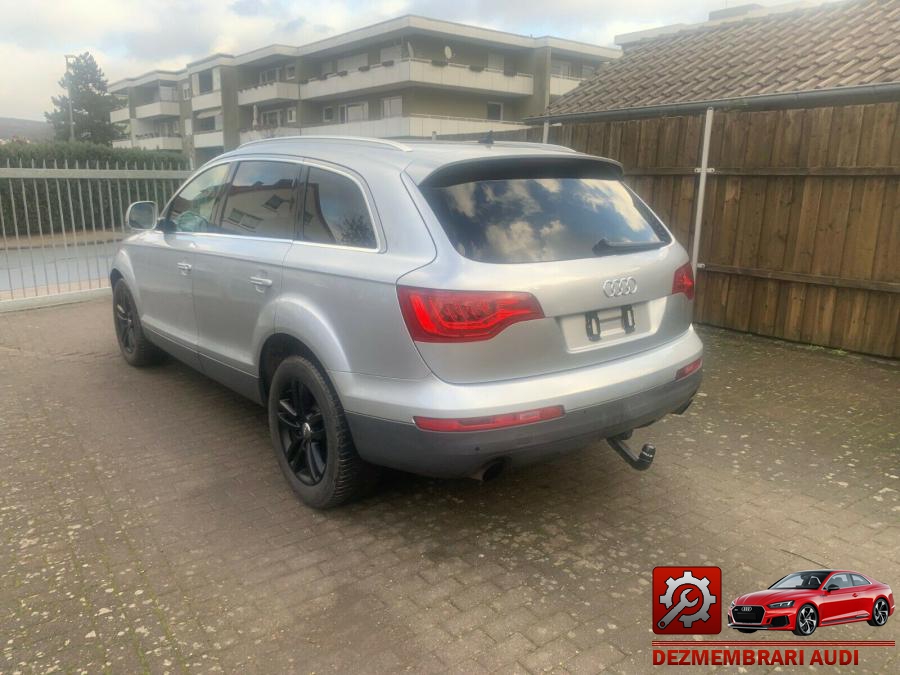 Balamale capota audi q7 2009