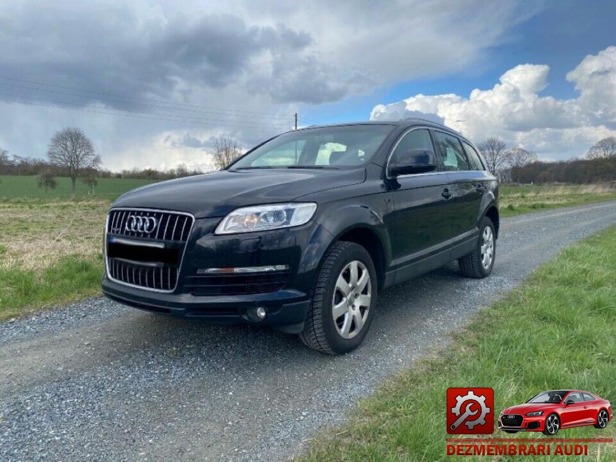 Lampa interior audi q7 2009